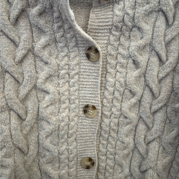 Women’s Cardigan - Picture 4 of 4